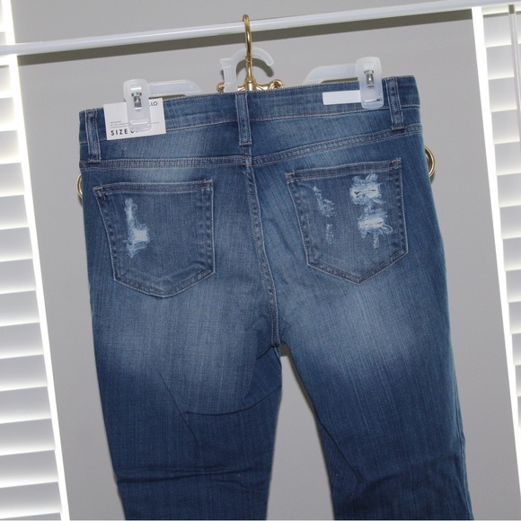 Cello Destroyed Ankle Cutout Skinny Cropped Jeans - Picture 15 of 16